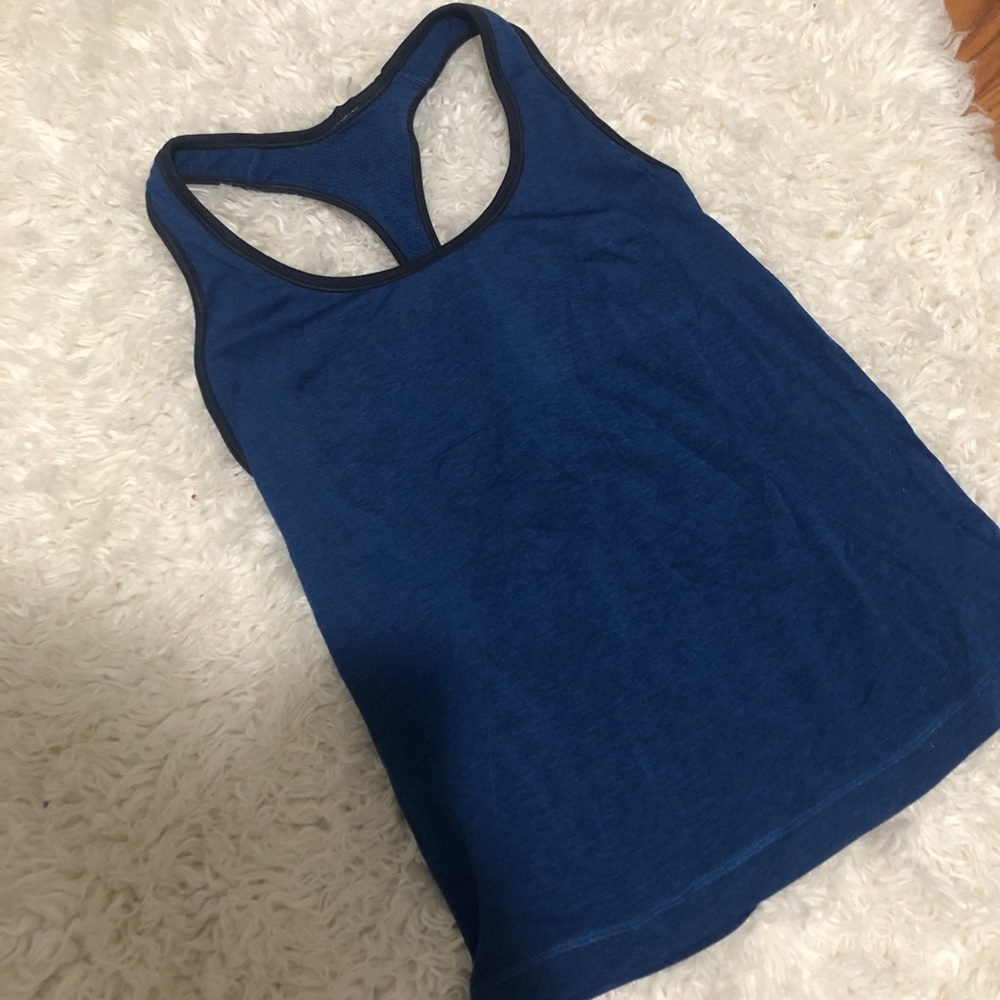 Lululemon tank top